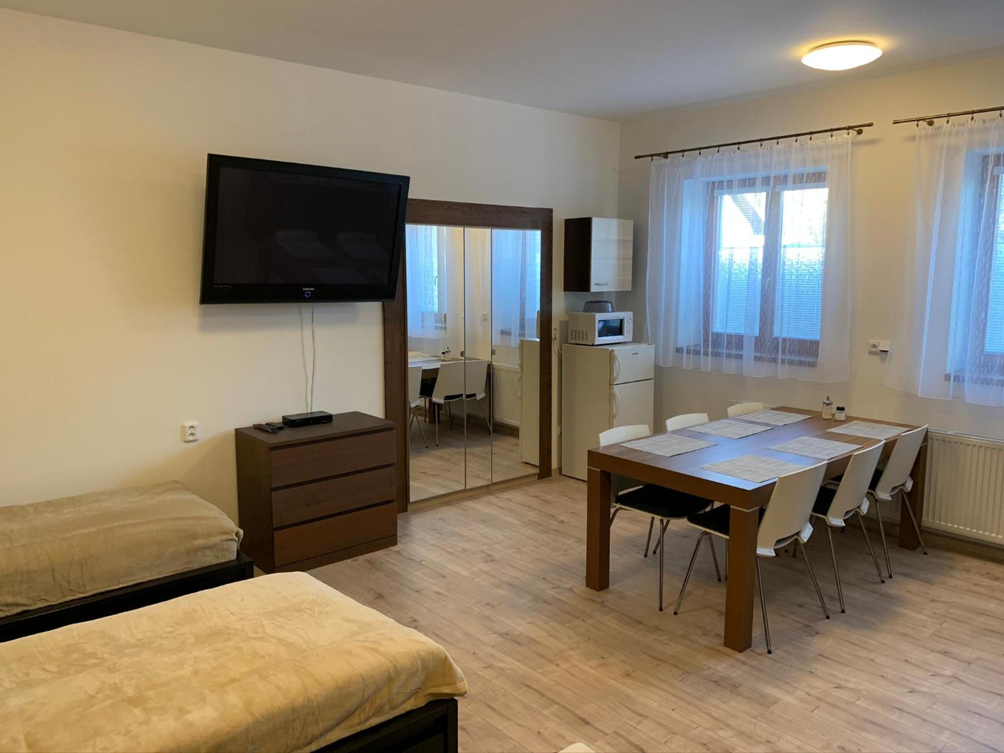 Apartements Studio 964 Líbeznice المظهر الخارجي الصورة